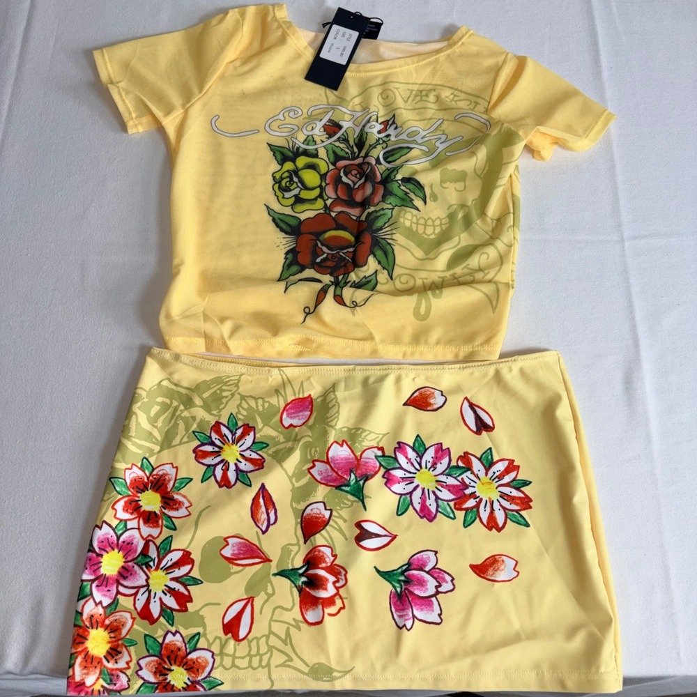 Ed Hardy Skirt Set Yellow New Tattoo Mesh Rhinestone Y2K 2 Piece Top Mini Skirt - Picture 5 of 11